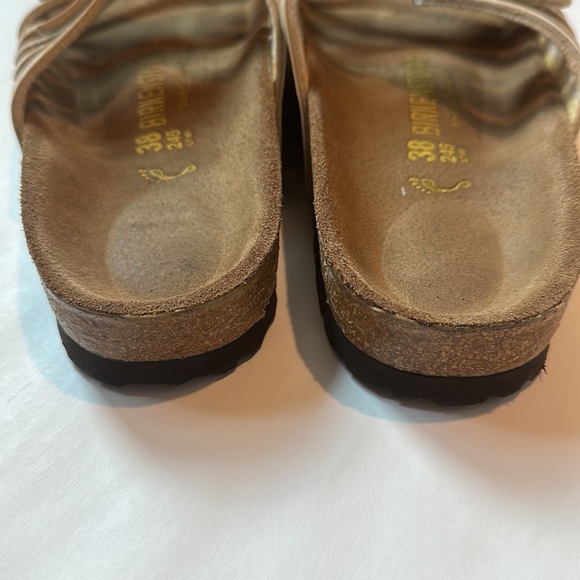 Birkenstock Ivory Patent Leather Sandals 38 - Picture 6 of 8